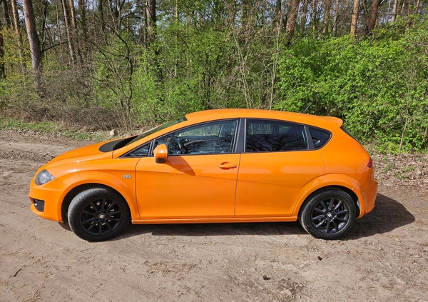 Seat Leon cena 22200 przebieg: 251074, rok produkcji 2009 z Poznań małe 211